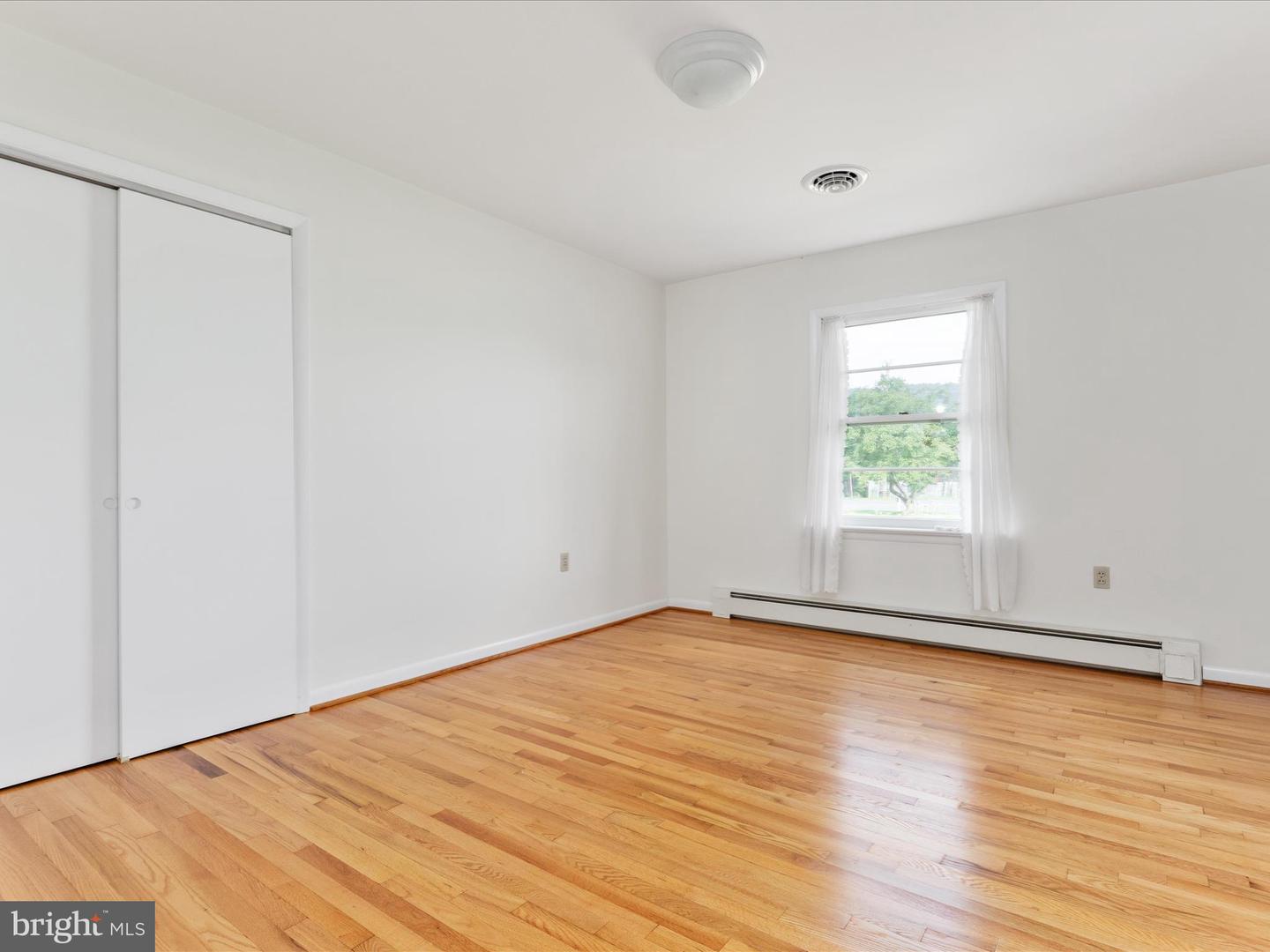 1793 N HAYFIELD RD, WINCHESTER, Virginia 22603, 3 Bedrooms Bedrooms, ,2 BathroomsBathrooms,Residential,For sale,1793 N HAYFIELD RD,VAFV2034138 MLS # VAFV2034138