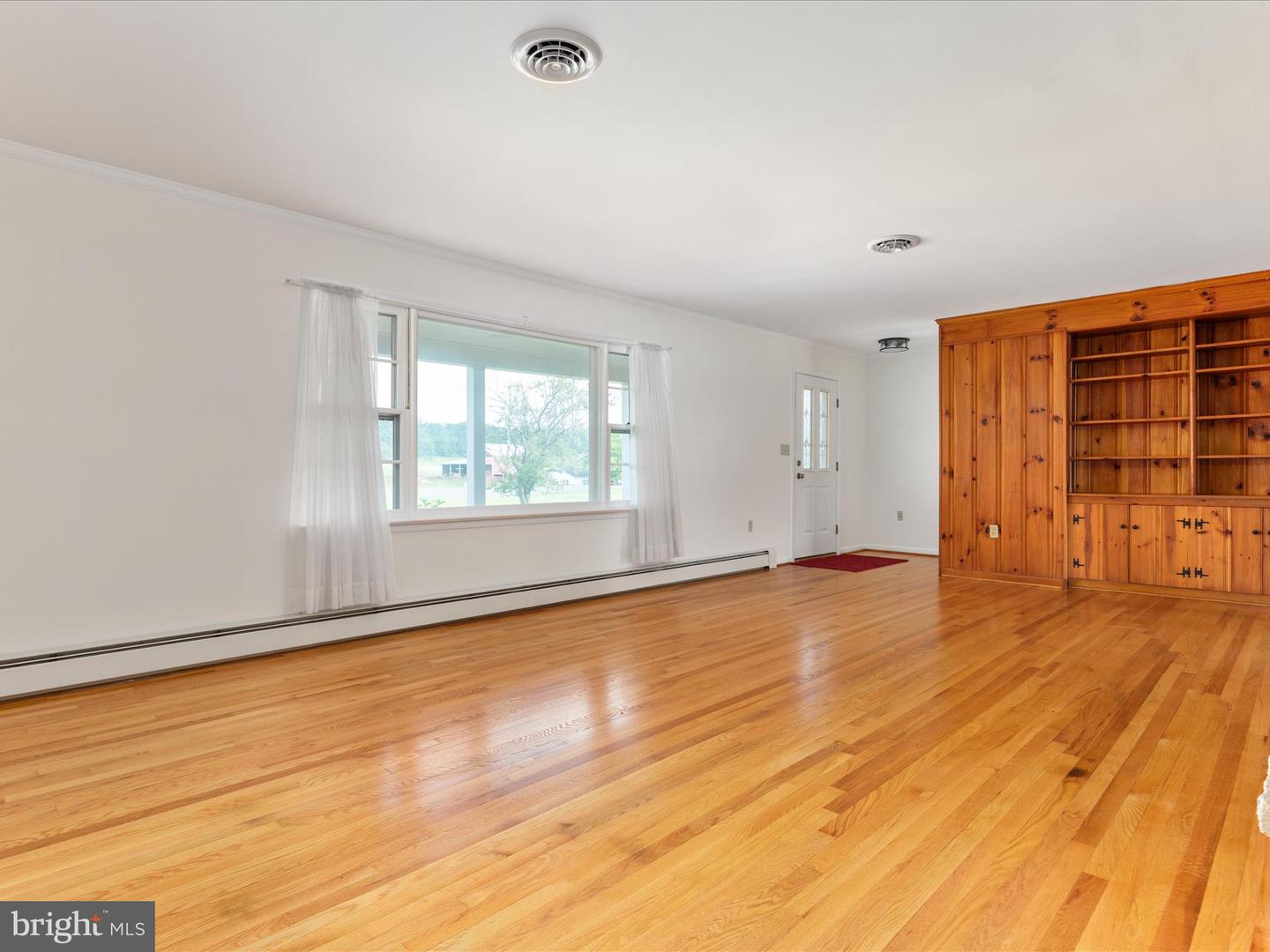 1793 N HAYFIELD RD, WINCHESTER, Virginia 22603, 3 Bedrooms Bedrooms, ,2 BathroomsBathrooms,Residential,For sale,1793 N HAYFIELD RD,VAFV2034138 MLS # VAFV2034138