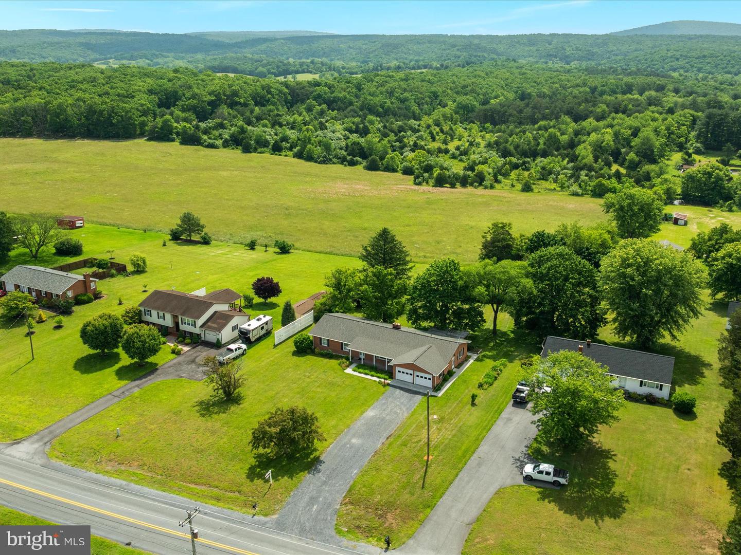 1793 N HAYFIELD RD, WINCHESTER, Virginia 22603, 3 Bedrooms Bedrooms, ,2 BathroomsBathrooms,Residential,For sale,1793 N HAYFIELD RD,VAFV2034138 MLS # VAFV2034138