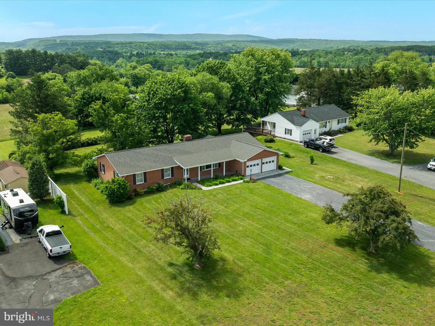 1793 N HAYFIELD RD, WINCHESTER, Virginia 22603, 3 Bedrooms Bedrooms, ,2 BathroomsBathrooms,Residential,For sale,1793 N HAYFIELD RD,VAFV2034138 MLS # VAFV2034138