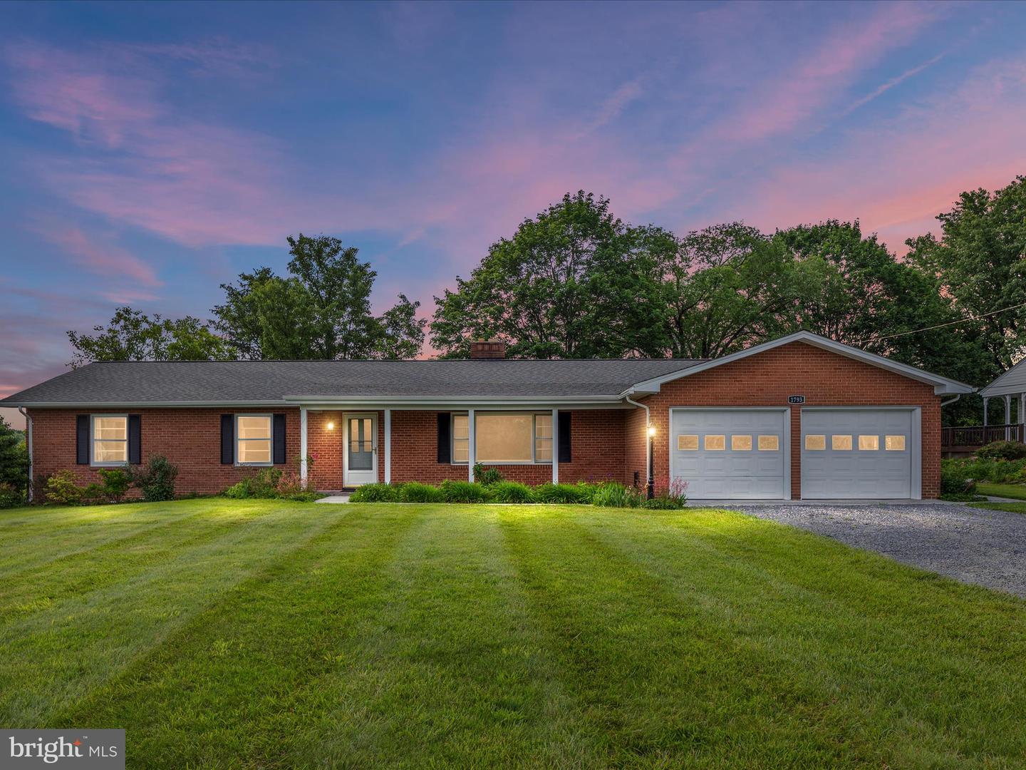 1793 N HAYFIELD RD, WINCHESTER, Virginia 22603, 3 Bedrooms Bedrooms, ,2 BathroomsBathrooms,Residential,For sale,1793 N HAYFIELD RD,VAFV2034138 MLS # VAFV2034138