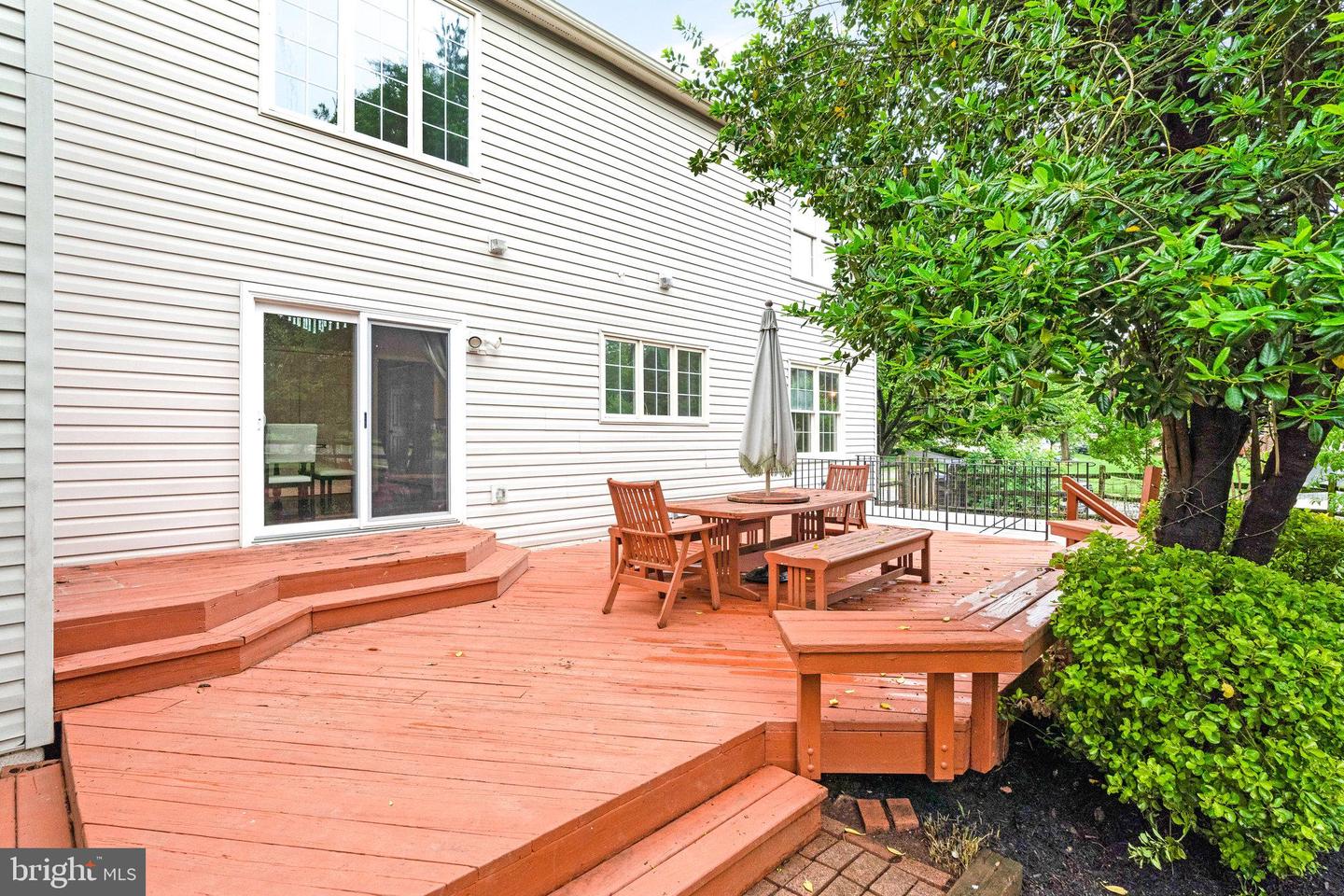 9310 SAFFRON HILL CT, MANASSAS, Virginia 20110, 4 Bedrooms Bedrooms, ,2 BathroomsBathrooms,Residential,For sale,9310 SAFFRON HILL CT,VAMN2008362 MLS # VAMN2008362