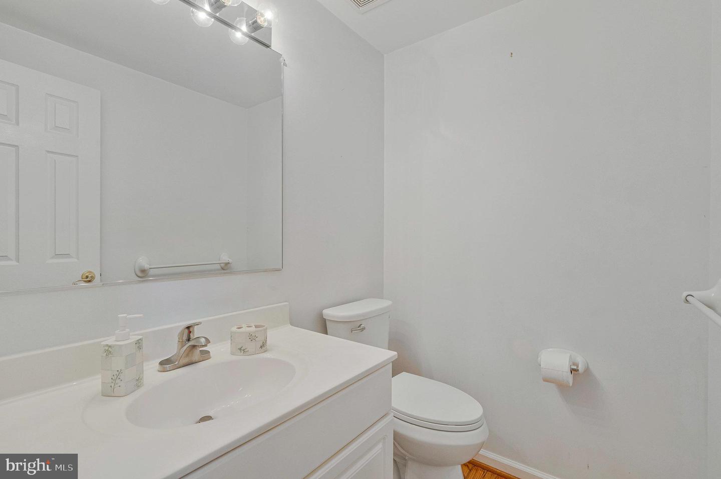 9310 SAFFRON HILL CT, MANASSAS, Virginia 20110, 4 Bedrooms Bedrooms, ,2 BathroomsBathrooms,Residential,For sale,9310 SAFFRON HILL CT,VAMN2008362 MLS # VAMN2008362
