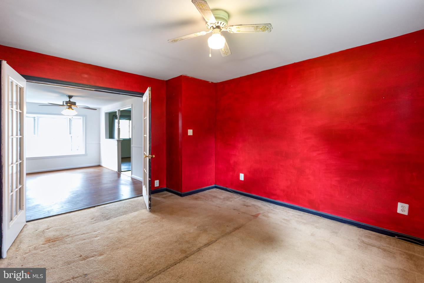 135 CABBEL DR, MANASSAS PARK, Virginia 20111, 3 Bedrooms Bedrooms, ,2 BathroomsBathrooms,Residential,For sale,135 CABBEL DR,VAMP2003050 MLS # VAMP2003050