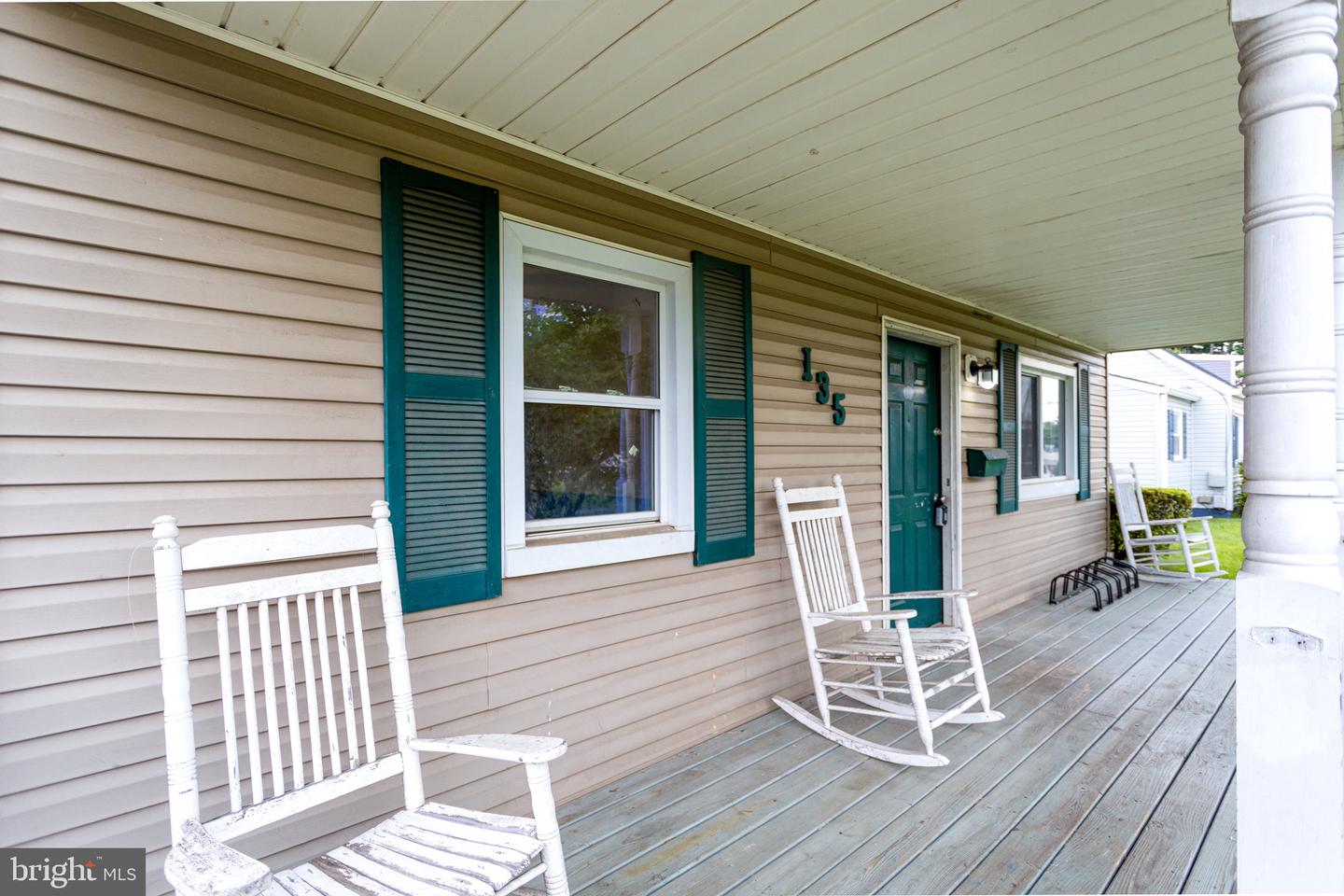 135 CABBEL DR, MANASSAS PARK, Virginia 20111, 3 Bedrooms Bedrooms, ,2 BathroomsBathrooms,Residential,For sale,135 CABBEL DR,VAMP2003050 MLS # VAMP2003050
