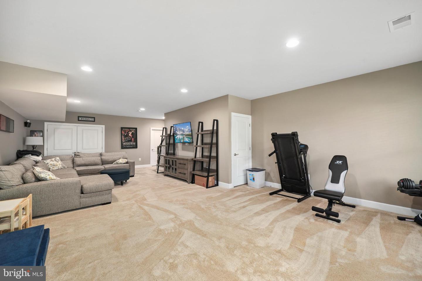 10744 HINTON WAY, MANASSAS, Virginia 20112, 3 Bedrooms Bedrooms, ,3 BathroomsBathrooms,Residential,For sale,10744 HINTON WAY,VAPW2095250 MLS # VAPW2095250