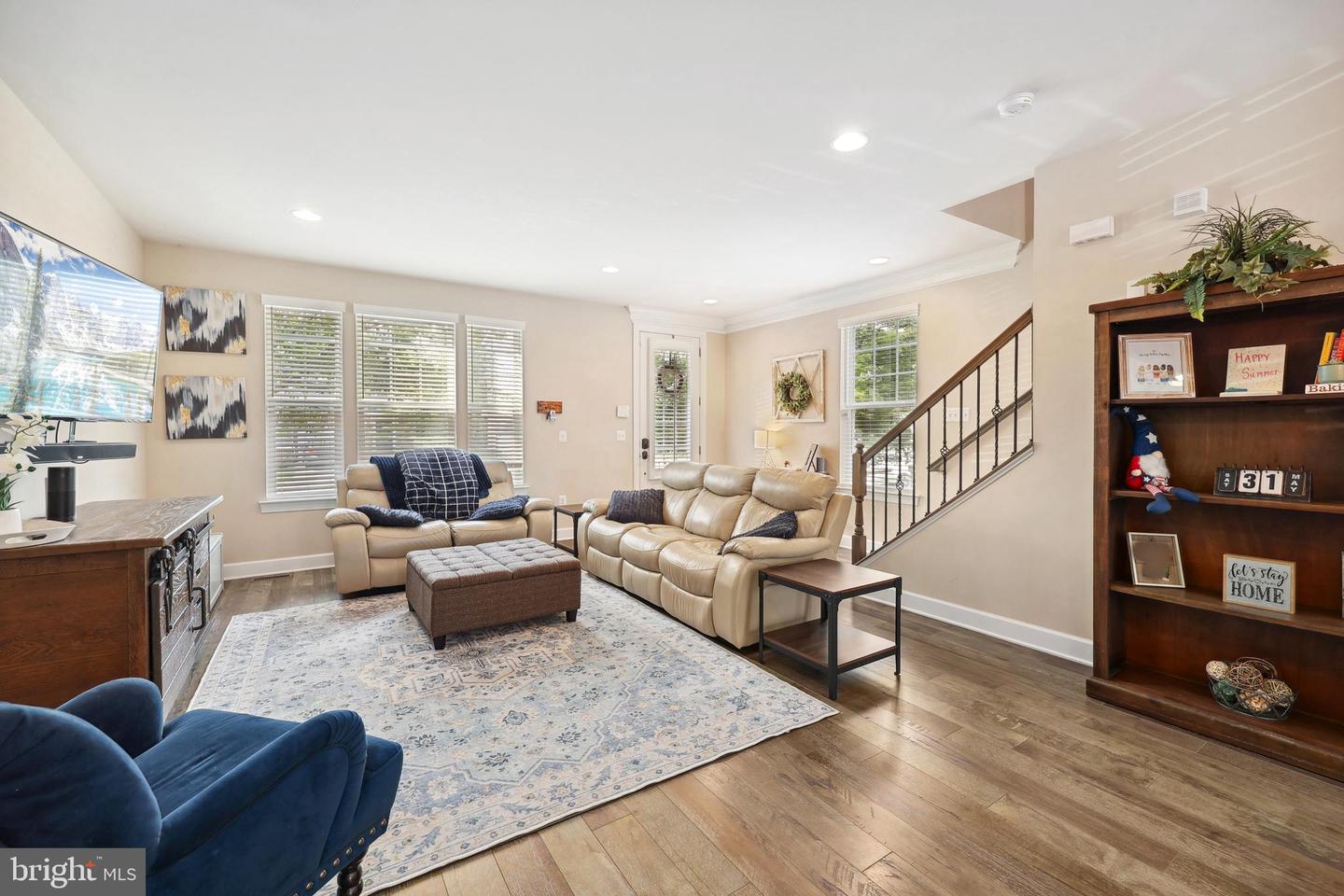 10744 HINTON WAY, MANASSAS, Virginia 20112, 3 Bedrooms Bedrooms, ,3 BathroomsBathrooms,Residential,For sale,10744 HINTON WAY,VAPW2095250 MLS # VAPW2095250