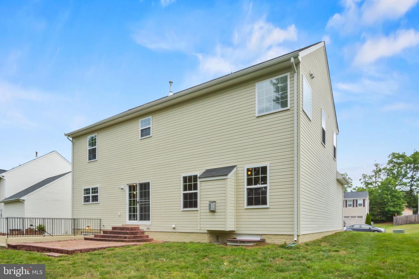 2042 MOURNING DOVE DR, LOCUST GROVE, Virginia 22508, 5 Bedrooms Bedrooms, ,3 BathroomsBathrooms,Residential,For sale,2042 MOURNING DOVE DR,VAOR2009748 MLS # VAOR2009748