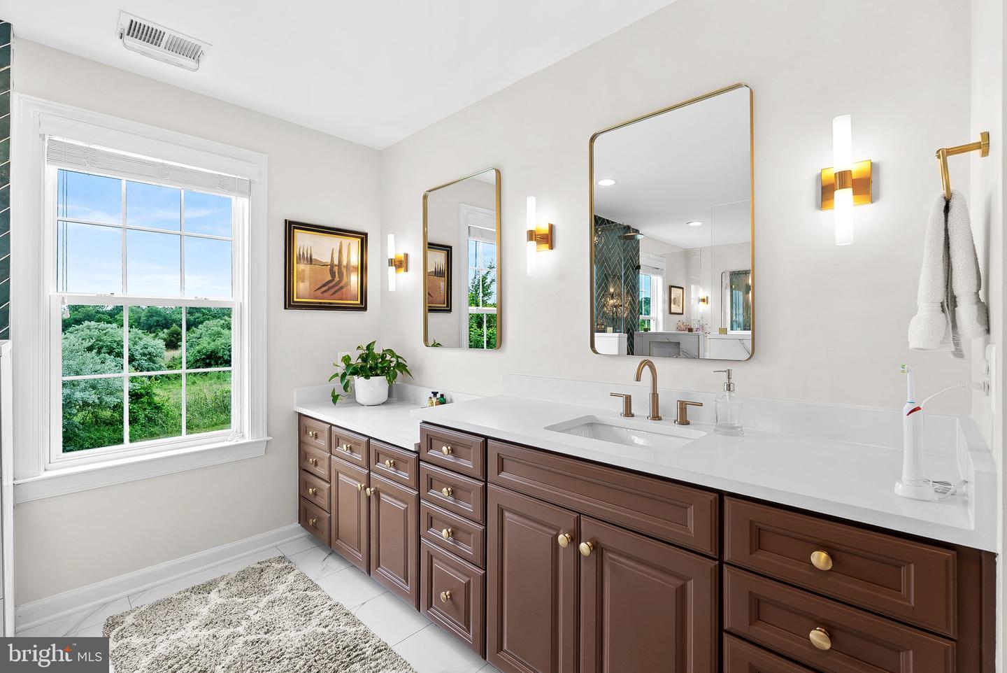 22415 CONSERVANCY DR, ASHBURN, Virginia 20148, 5 Bedrooms Bedrooms, ,4 BathroomsBathrooms,Residential,For sale,22415 CONSERVANCY DR,VALO2097734 MLS # VALO2097734