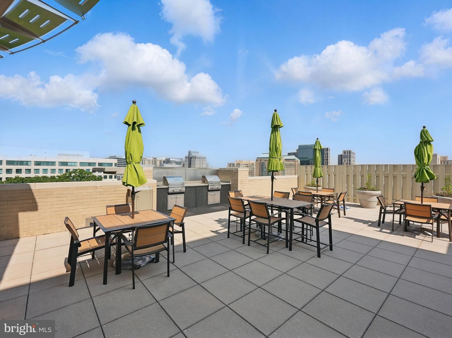 11800 SUNSET HILLS RD #717, RESTON, Virginia 20190, 2 Bedrooms Bedrooms, 5 Rooms Rooms,2 BathroomsBathrooms,Residential,For sale,11800 SUNSET HILLS RD #717,VAFX2243264 MLS # VAFX2243264