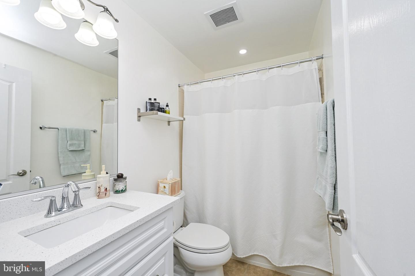 15255 LEICESTERSHIRE ST, WOODBRIDGE, Virginia 22191, 3 Bedrooms Bedrooms, ,2 BathroomsBathrooms,Residential,For sale,15255 LEICESTERSHIRE ST,VAPW2095608 MLS # VAPW2095608