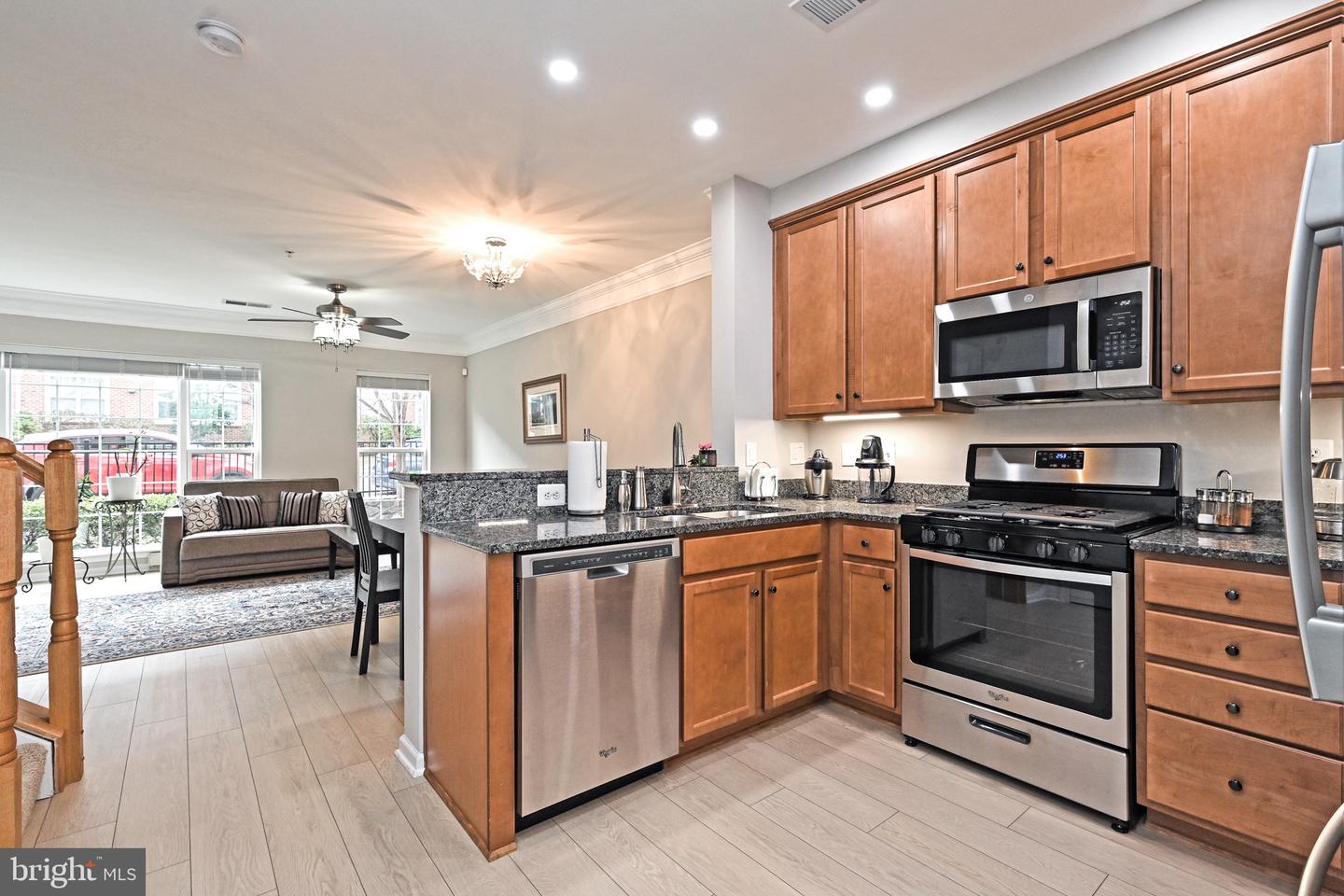 15255 LEICESTERSHIRE ST, WOODBRIDGE, Virginia 22191, 3 Bedrooms Bedrooms, ,2 BathroomsBathrooms,Residential,For sale,15255 LEICESTERSHIRE ST,VAPW2095608 MLS # VAPW2095608