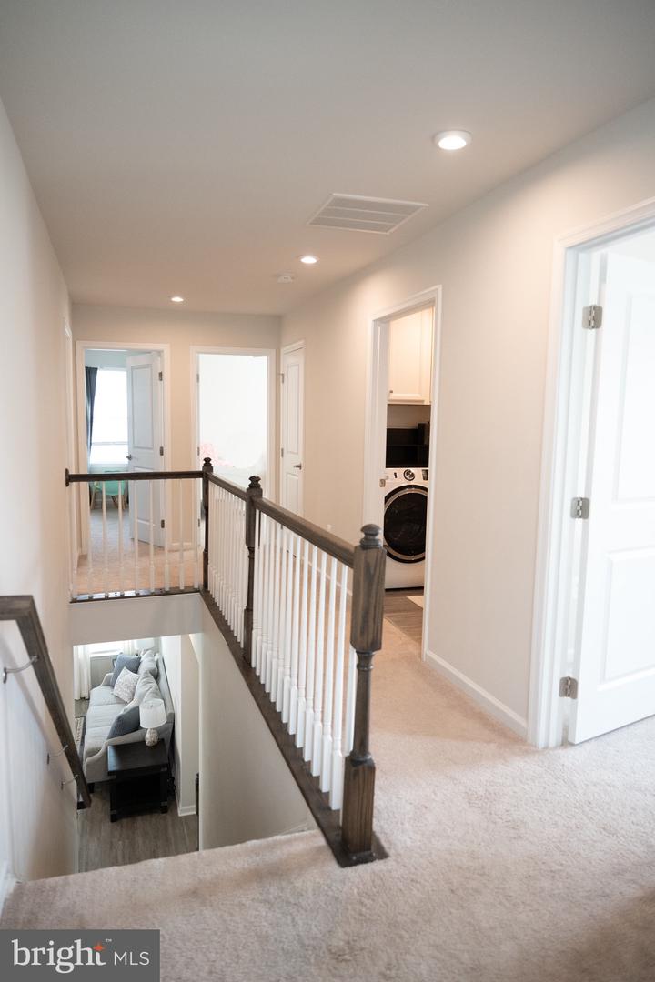 9220 SPLIT OAK DR, FREDERICKSBURG, Virginia 22407, 4 Bedrooms Bedrooms, ,3 BathroomsBathrooms,Residential,For sale,9220 SPLIT OAK DR,VASP2033484 MLS # VASP2033484