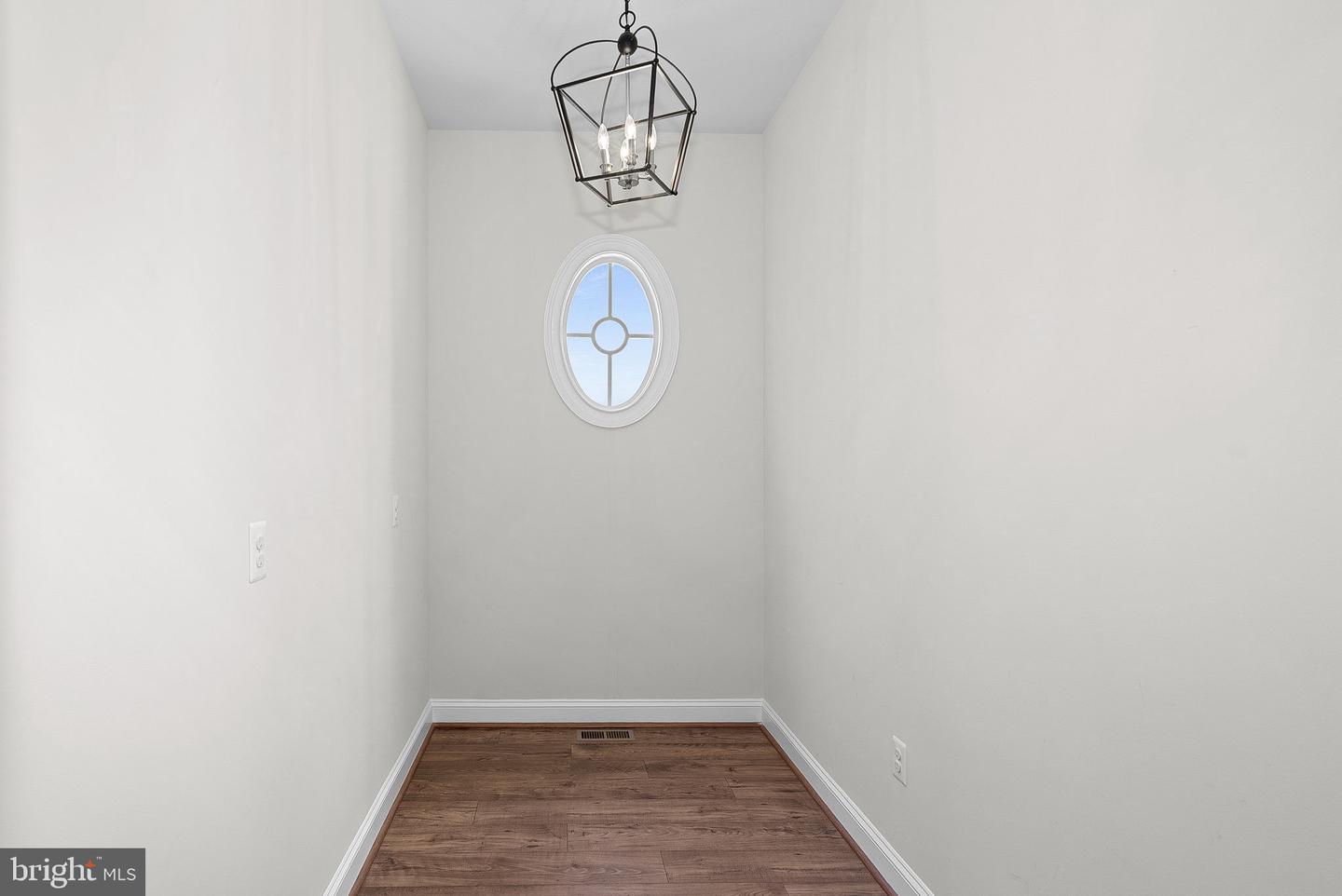 35446 GREYFRIAR DR, ROUND HILL, Virginia 20141, 5 Bedrooms Bedrooms, ,4 BathroomsBathrooms,Residential,For sale,35446 GREYFRIAR DR,VALO2098140 MLS # VALO2098140