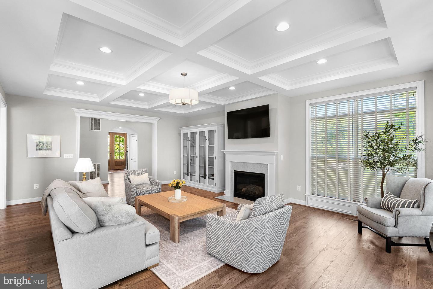 35446 GREYFRIAR DR, ROUND HILL, Virginia 20141, 5 Bedrooms Bedrooms, ,4 BathroomsBathrooms,Residential,For sale,35446 GREYFRIAR DR,VALO2098140 MLS # VALO2098140