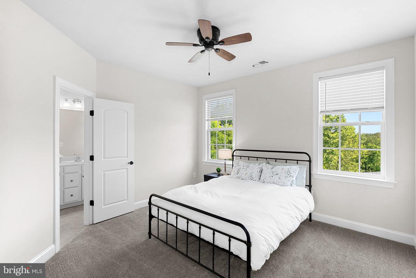 35446 GREYFRIAR DR, ROUND HILL, Virginia 20141, 5 Bedrooms Bedrooms, ,4 BathroomsBathrooms,Residential,For sale,35446 GREYFRIAR DR,VALO2098140 MLS # VALO2098140