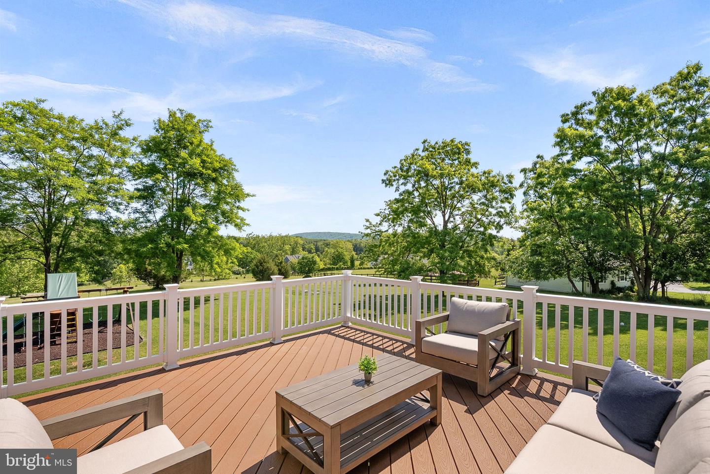 35446 GREYFRIAR DR, ROUND HILL, Virginia 20141, 5 Bedrooms Bedrooms, ,4 BathroomsBathrooms,Residential,For sale,35446 GREYFRIAR DR,VALO2098140 MLS # VALO2098140