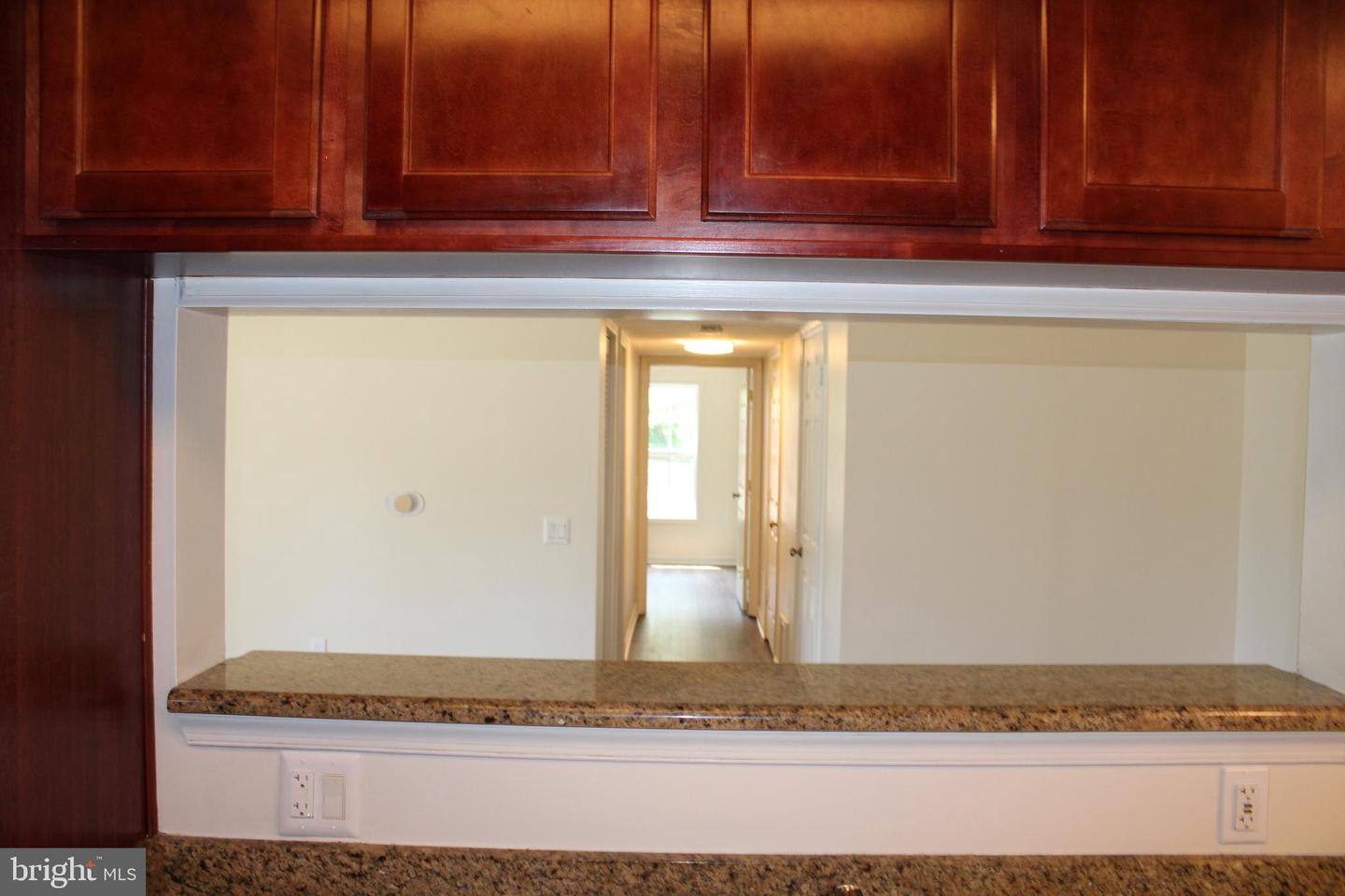 15524 HORSESHOE LN, WOODBRIDGE, Virginia 22191, 2 Bedrooms Bedrooms, ,1 BathroomBathrooms,Residential,For sale,15524 HORSESHOE LN,VAPW2095774 MLS # VAPW2095774