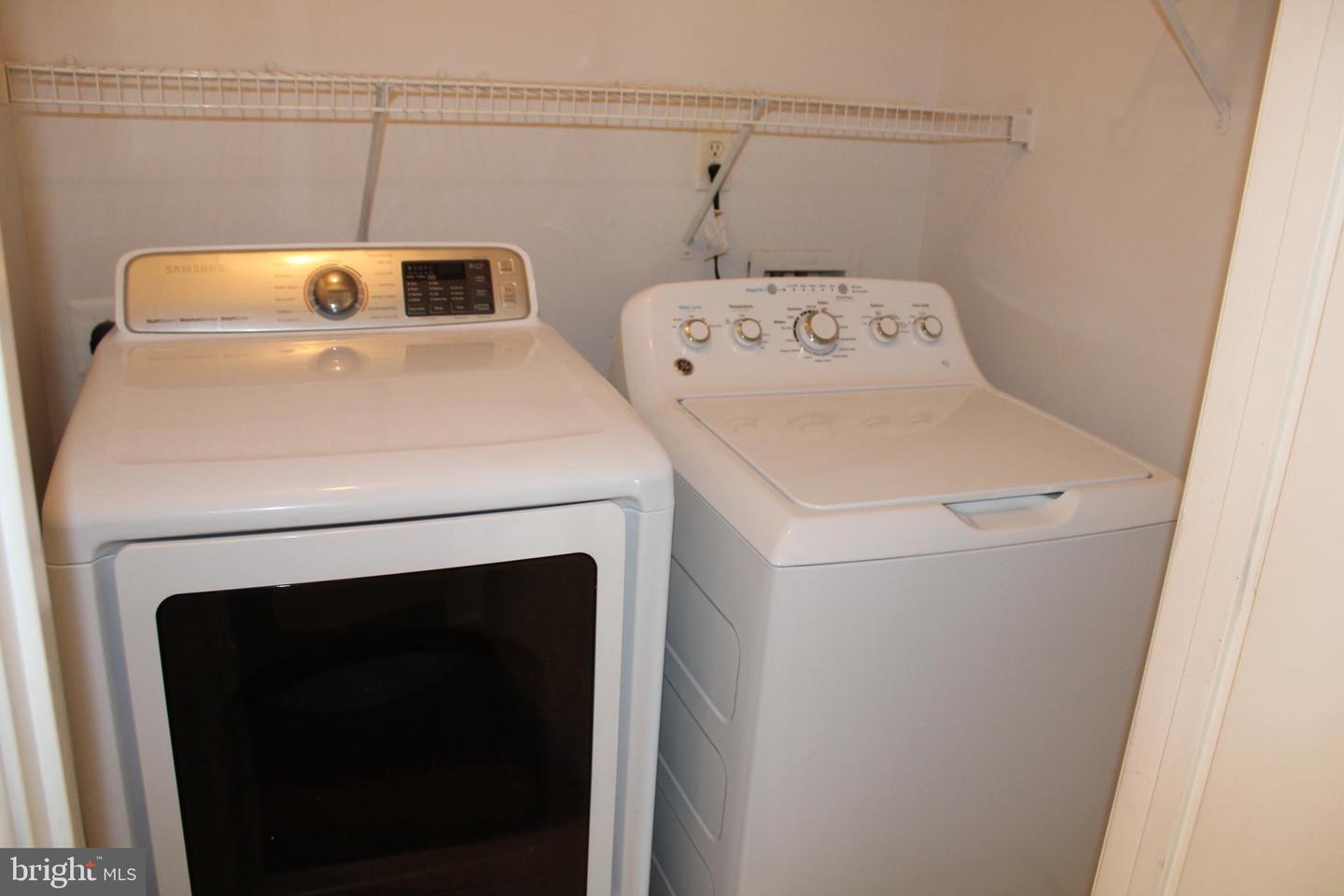 15524 HORSESHOE LN, WOODBRIDGE, Virginia 22191, 2 Bedrooms Bedrooms, ,1 BathroomBathrooms,Residential,For sale,15524 HORSESHOE LN,VAPW2095774 MLS # VAPW2095774