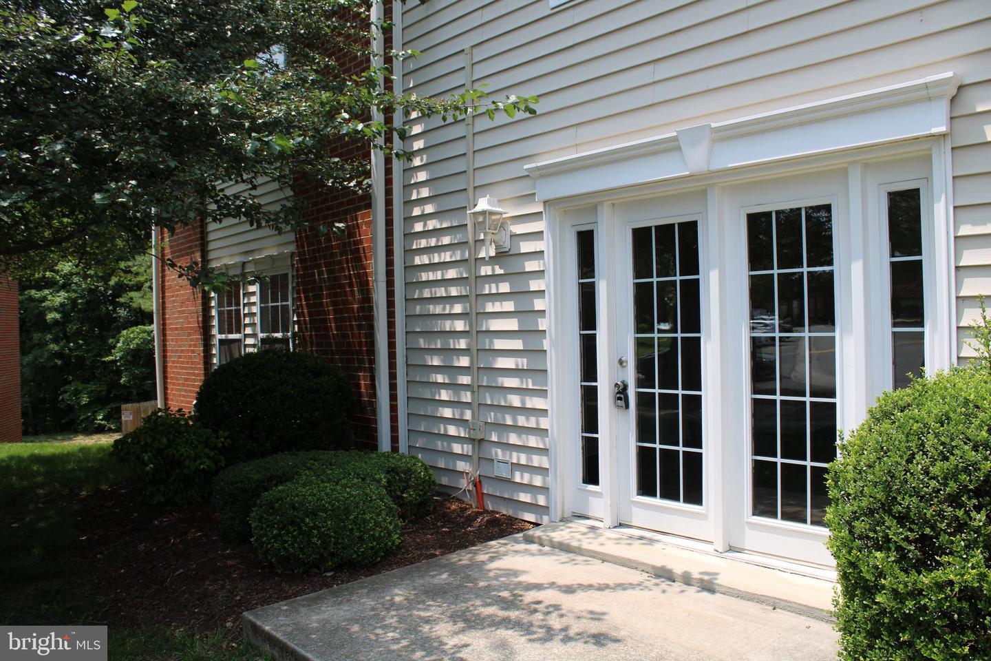 15524 HORSESHOE LN, WOODBRIDGE, Virginia 22191, 2 Bedrooms Bedrooms, ,1 BathroomBathrooms,Residential,For sale,15524 HORSESHOE LN,VAPW2095774 MLS # VAPW2095774