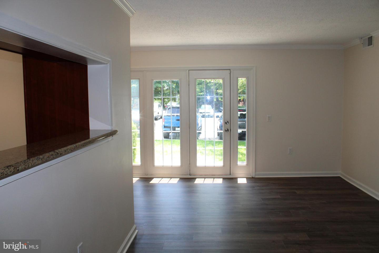 15524 HORSESHOE LN, WOODBRIDGE, Virginia 22191, 2 Bedrooms Bedrooms, ,1 BathroomBathrooms,Residential,For sale,15524 HORSESHOE LN,VAPW2095774 MLS # VAPW2095774