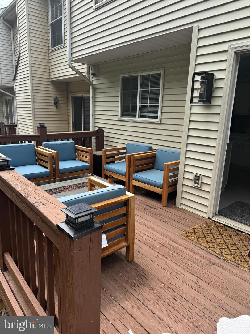 9229 JESSICA DR, MANASSAS PARK, Virginia 20111, 3 Bedrooms Bedrooms, ,2 BathroomsBathrooms,Residential,For sale,9229 JESSICA DR,VAMP2003080 MLS # VAMP2003080