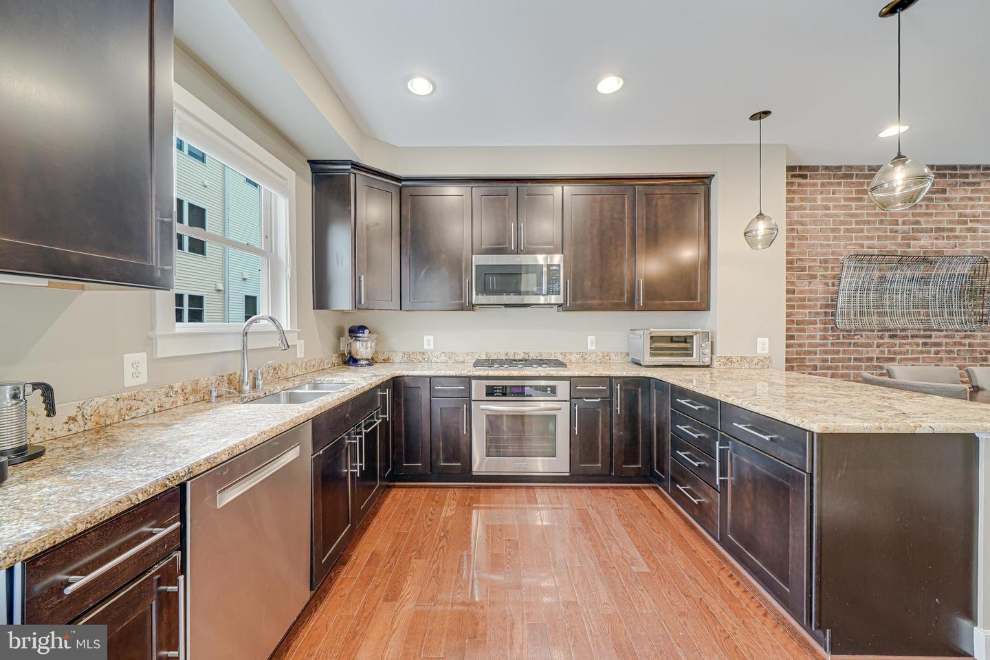 585 REGENT PL NE, WASHINGTON, District Of Columbia 20017, 3 Bedrooms Bedrooms, ,2 BathroomsBathrooms,Residential,For sale,585 REGENT PL NE,DCDC2203380 MLS # DCDC2203380
