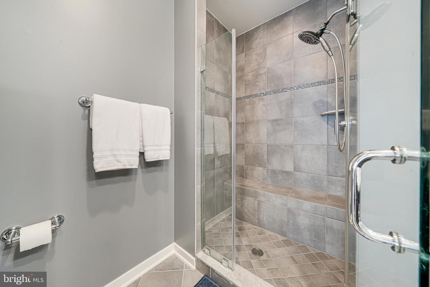 585 REGENT PL NE, WASHINGTON, District Of Columbia 20017, 3 Bedrooms Bedrooms, ,2 BathroomsBathrooms,Residential,For sale,585 REGENT PL NE,DCDC2203380 MLS # DCDC2203380