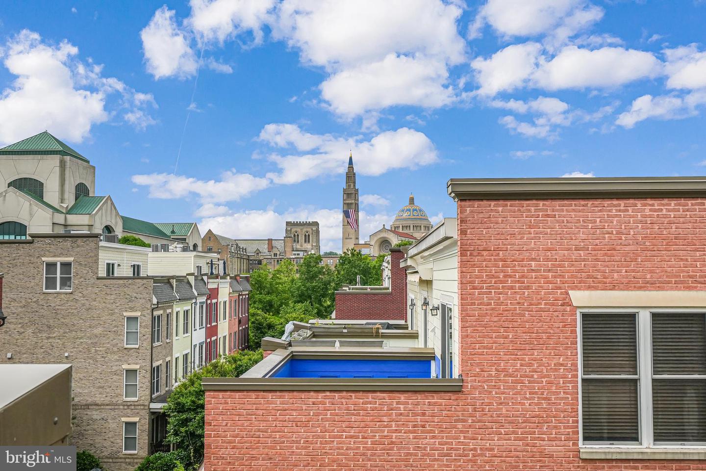 585 REGENT PL NE, WASHINGTON, District Of Columbia 20017, 3 Bedrooms Bedrooms, ,2 BathroomsBathrooms,Residential,For sale,585 REGENT PL NE,DCDC2203380 MLS # DCDC2203380