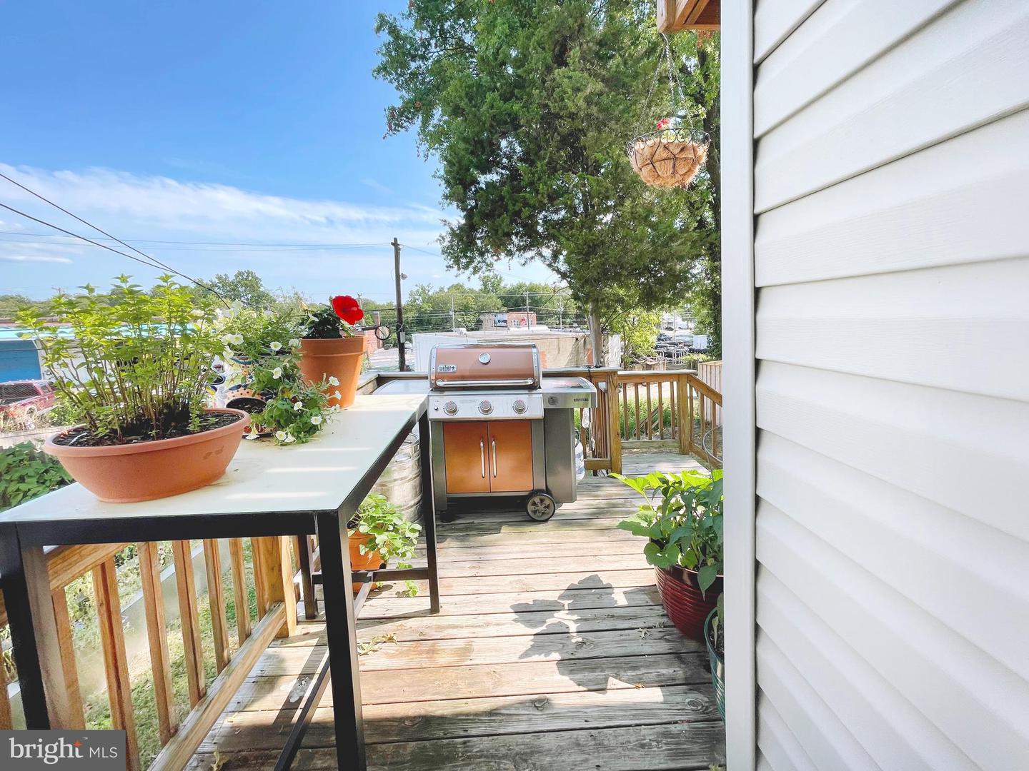 3009 OTIS ST NE, WASHINGTON, District Of Columbia 20018, 3 Bedrooms Bedrooms, ,3 BathroomsBathrooms,Residential,For sale,3009 OTIS ST NE,DCDC2203568 MLS # DCDC2203568