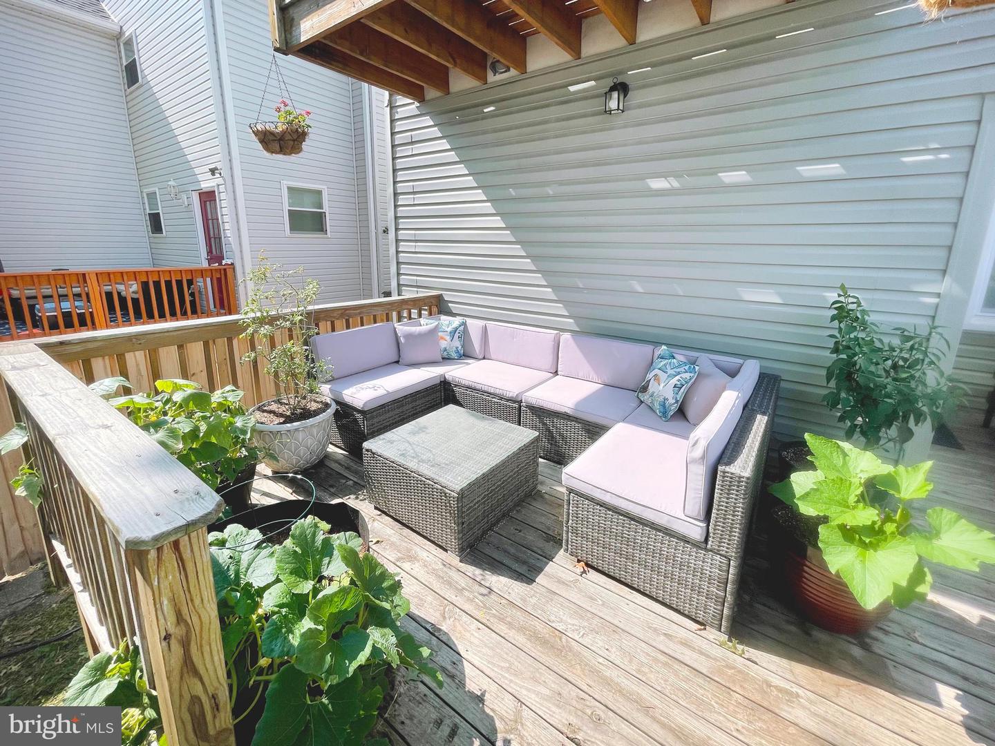 3009 OTIS ST NE, WASHINGTON, District Of Columbia 20018, 3 Bedrooms Bedrooms, ,3 BathroomsBathrooms,Residential,For sale,3009 OTIS ST NE,DCDC2203568 MLS # DCDC2203568