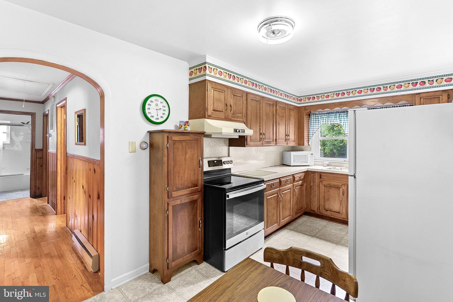23 W FAIRFAX ST, BERRYVILLE, Virginia 22611, 3 Bedrooms Bedrooms, ,1 BathroomBathrooms,Residential,For sale,23 W FAIRFAX ST,VACL2003796 MLS # VACL2003796