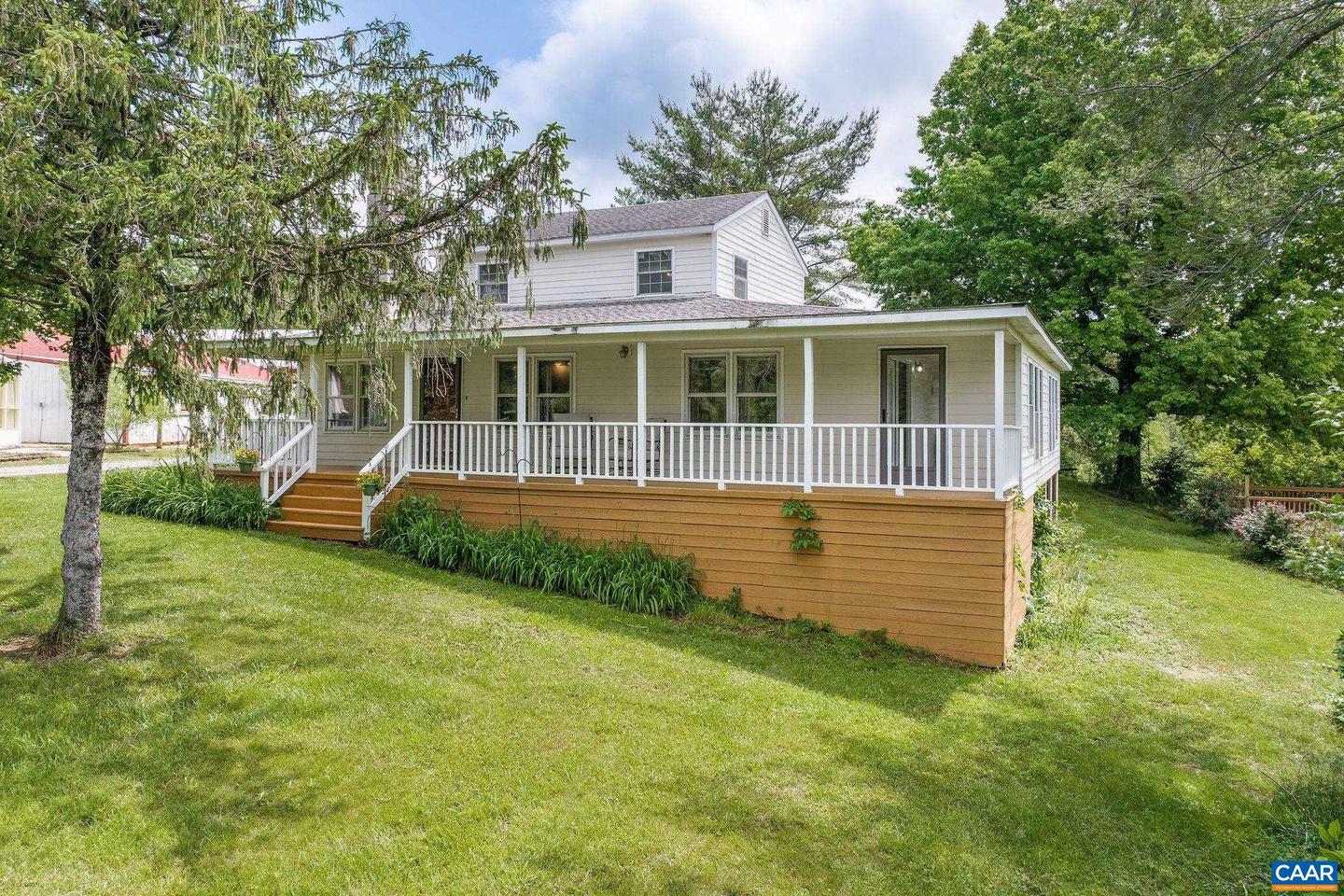 2205 S AMHERST HWY, AMHERST, Virginia 24521, 2 Bedrooms Bedrooms, ,3 BathroomsBathrooms,Farm,For sale,2205 S AMHERST HWY,665107 MLS # 665107