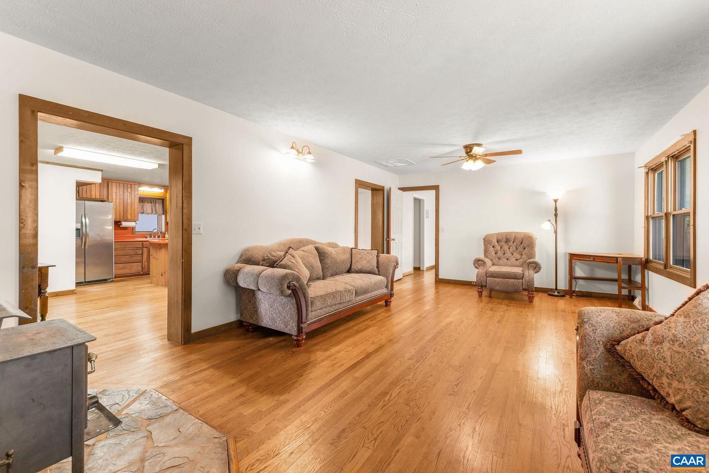 2205 S AMHERST HWY, AMHERST, Virginia 24521, 2 Bedrooms Bedrooms, ,3 BathroomsBathrooms,Farm,For sale,2205 S AMHERST HWY,665107 MLS # 665107