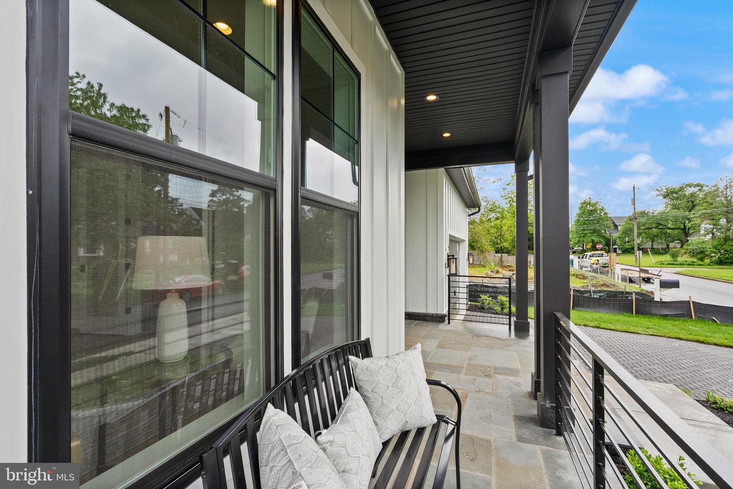 5817 2ND ST S, ARLINGTON, Virginia 22204, 5 Bedrooms Bedrooms, ,4 BathroomsBathrooms,Residential,For sale,5817 2ND ST S,VAAR2053604 MLS # VAAR2053604
