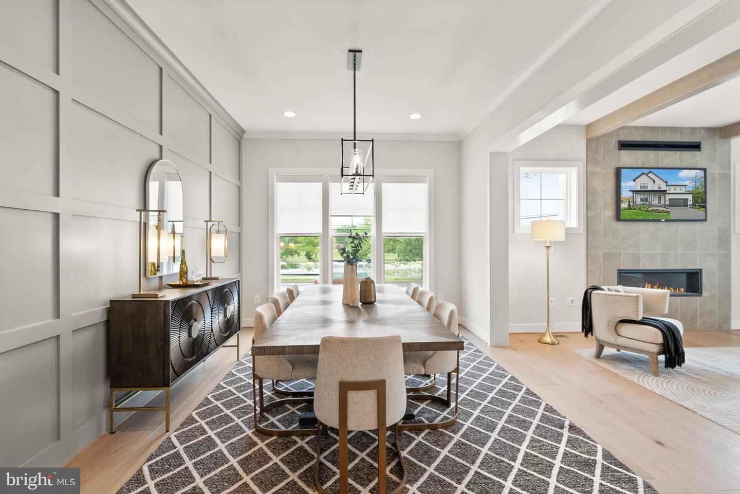 5817 2ND ST S, ARLINGTON, Virginia 22204, 5 Bedrooms Bedrooms, ,4 BathroomsBathrooms,Residential,For sale,5817 2ND ST S,VAAR2053604 MLS # VAAR2053604