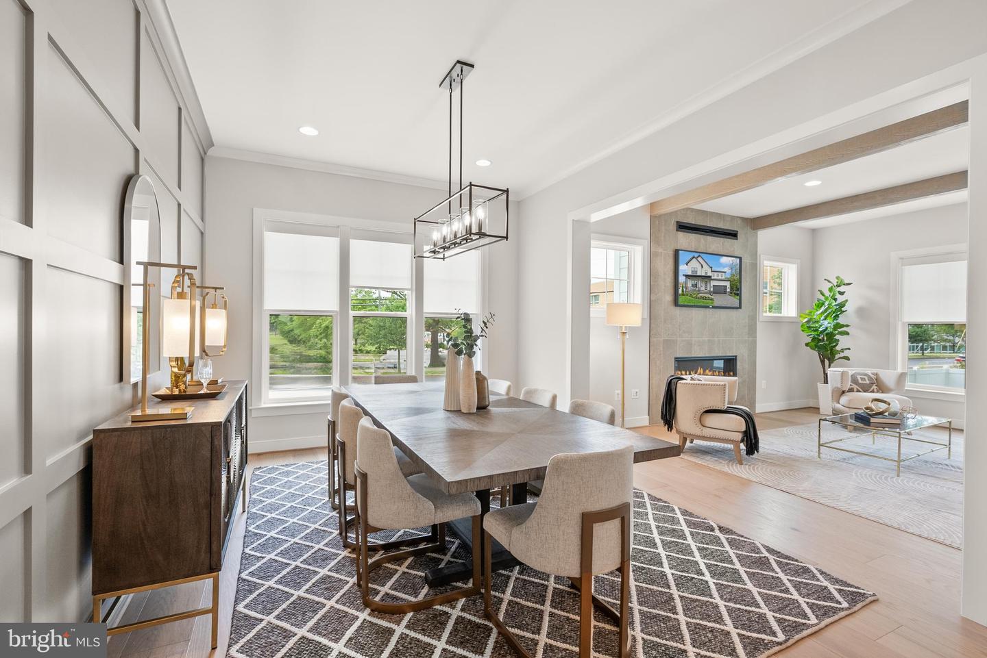 5817 2ND ST S, ARLINGTON, Virginia 22204, 5 Bedrooms Bedrooms, ,4 BathroomsBathrooms,Residential,For sale,5817 2ND ST S,VAAR2053604 MLS # VAAR2053604
