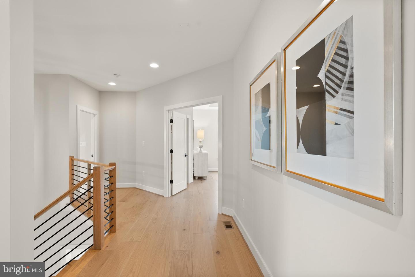 5817 2ND ST S, ARLINGTON, Virginia 22204, 5 Bedrooms Bedrooms, ,4 BathroomsBathrooms,Residential,For sale,5817 2ND ST S,VAAR2053604 MLS # VAAR2053604