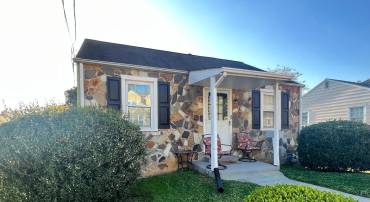 1804 N CULPEPER ST, ARLINGTON, Virginia 22207, 2 Bedrooms Bedrooms, ,1 BathroomBathrooms,Residential,For sale,1804 N CULPEPER ST,VAAR2054018 MLS # VAAR2054018