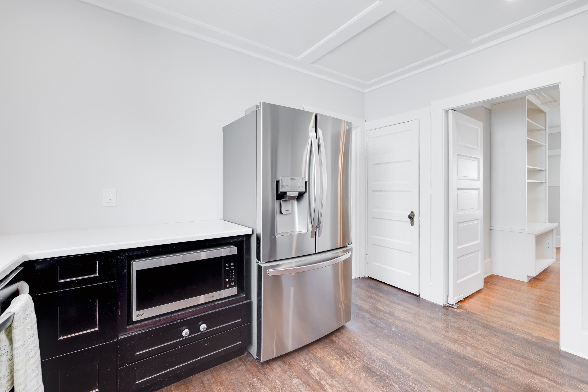 240 W VIEW ST, HARRISONBURG, Virginia 22801, 3 Bedrooms Bedrooms, ,2 BathroomsBathrooms,Residential,240 W VIEW ST,663572 MLS # 663572
