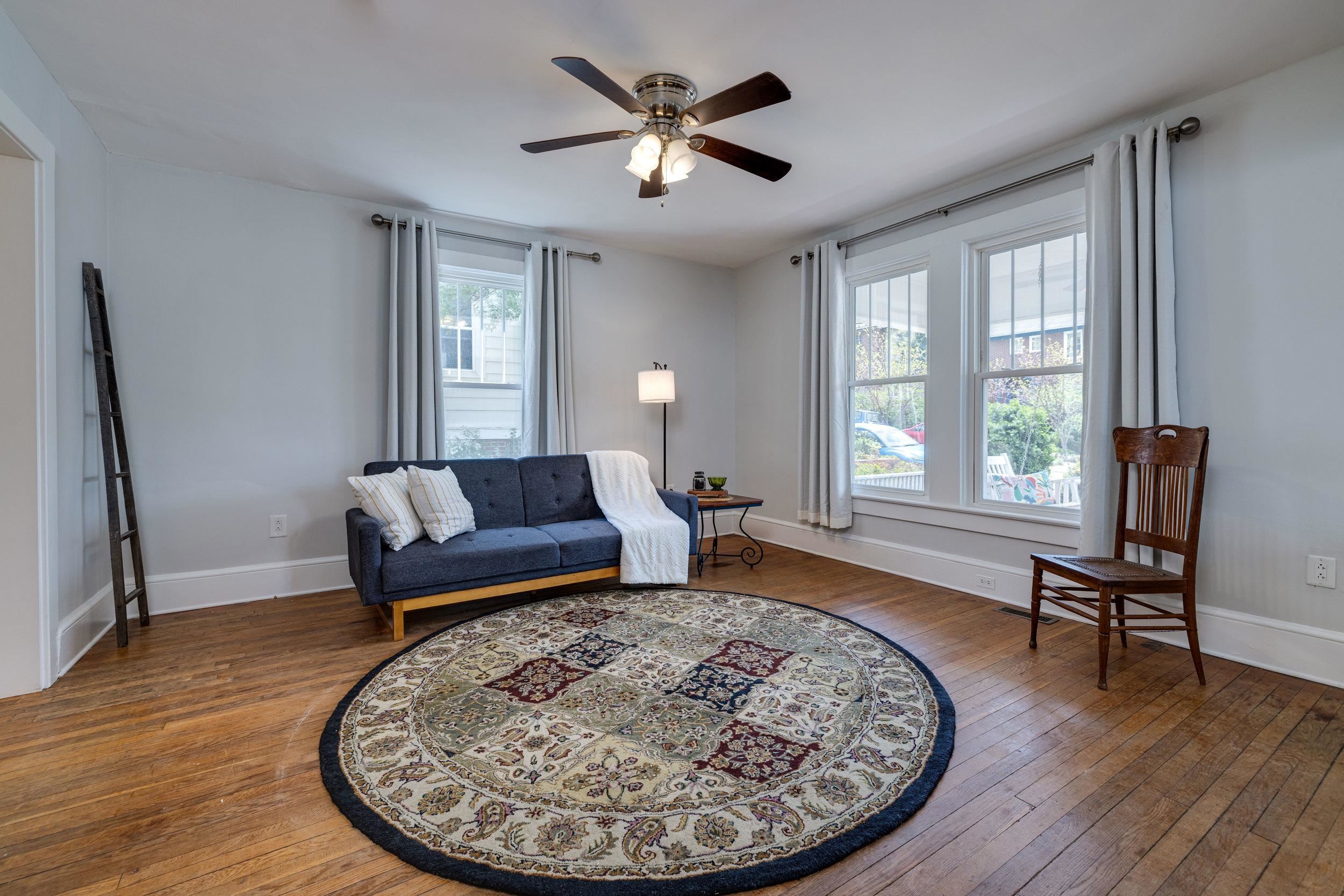 240 W VIEW ST, HARRISONBURG, Virginia 22801, 3 Bedrooms Bedrooms, ,2 BathroomsBathrooms,Residential,240 W VIEW ST,663572 MLS # 663572