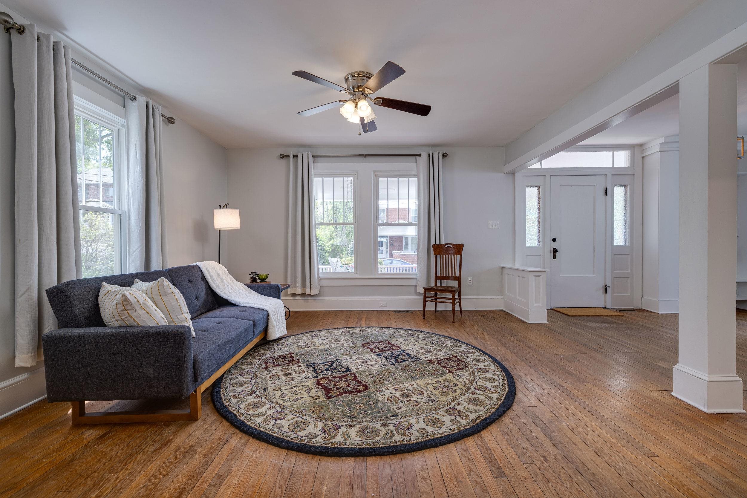 240 W VIEW ST, HARRISONBURG, Virginia 22801, 3 Bedrooms Bedrooms, ,2 BathroomsBathrooms,Residential,240 W VIEW ST,663572 MLS # 663572