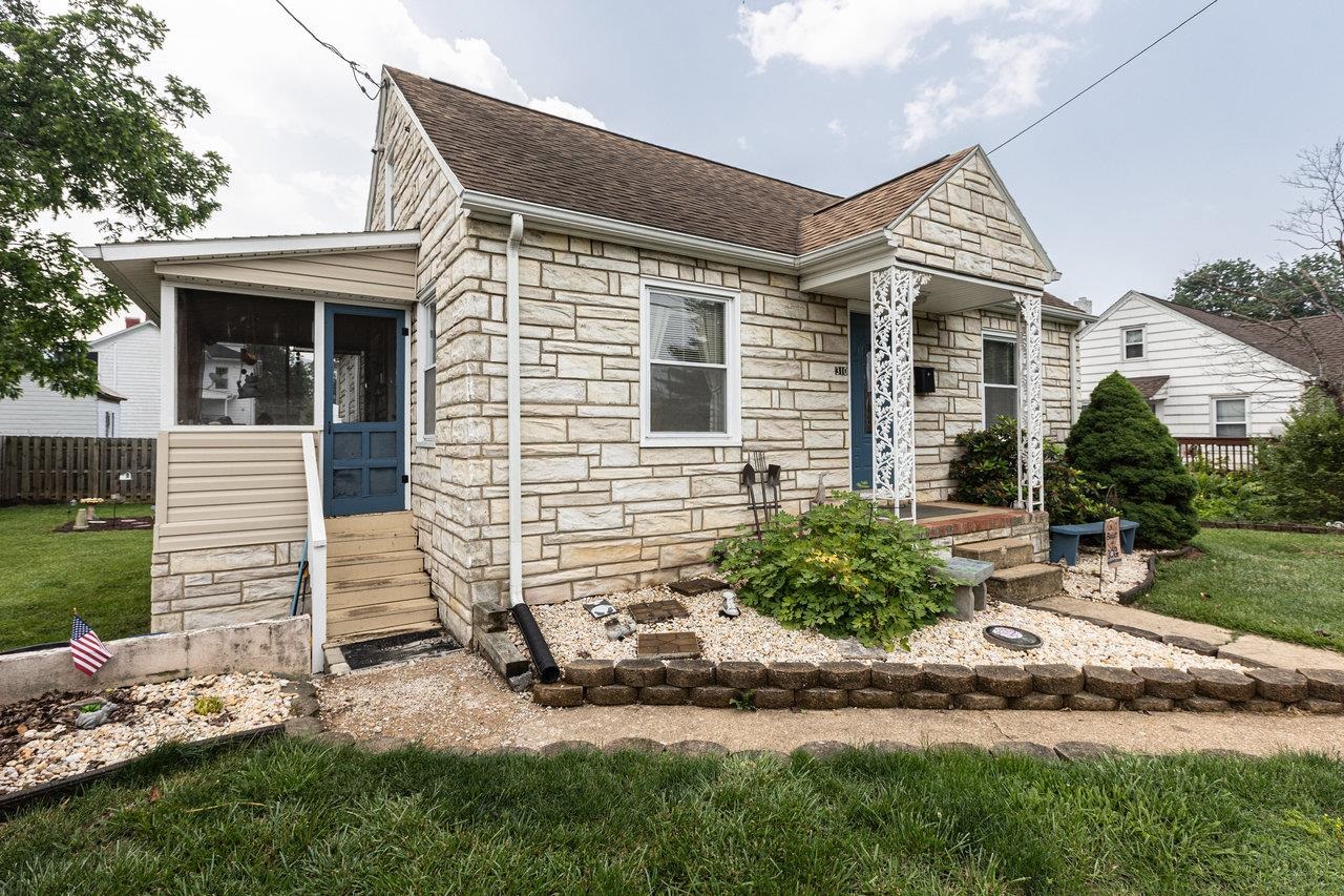310 E SPOTSWOOD AVE, ELKTON, Virginia 22827, 3 Bedrooms Bedrooms, ,1 BathroomBathrooms,Residential,310 E SPOTSWOOD AVE,665284 MLS # 665284
