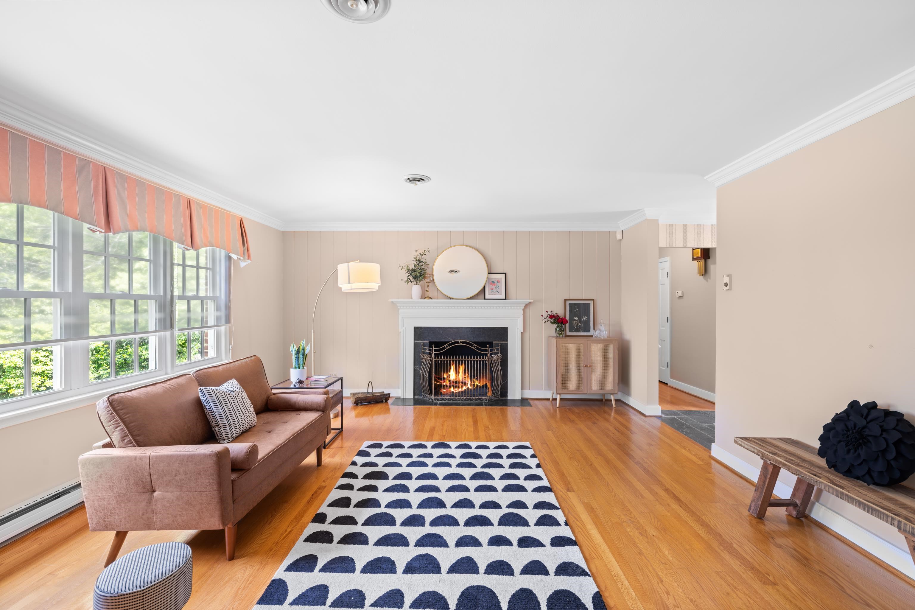 1010 FAIRWAY DR, WAYNESBORO, Virginia 22980, 4 Bedrooms Bedrooms, ,3 BathroomsBathrooms,Residential,1010 FAIRWAY DR,665290 MLS # 665290