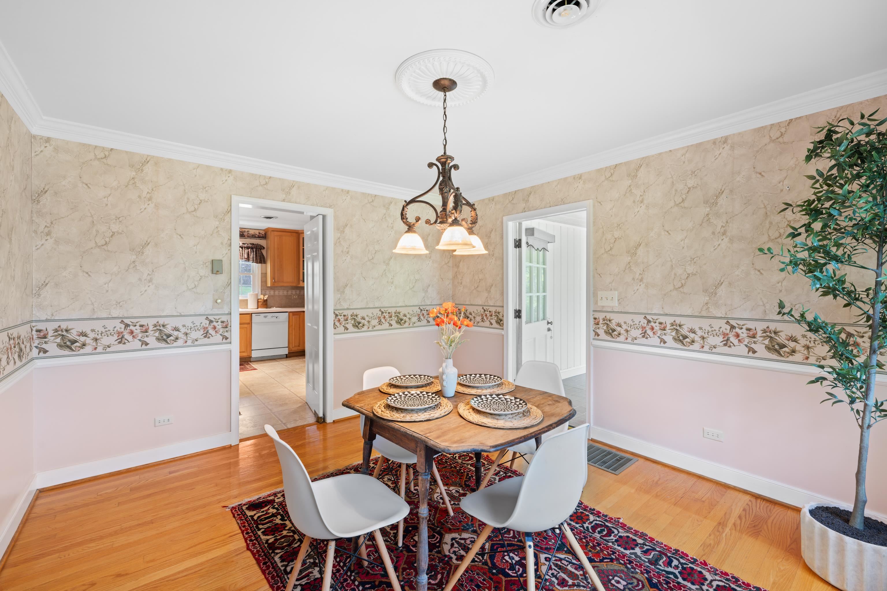 1010 FAIRWAY DR, WAYNESBORO, Virginia 22980, 4 Bedrooms Bedrooms, ,3 BathroomsBathrooms,Residential,1010 FAIRWAY DR,665290 MLS # 665290