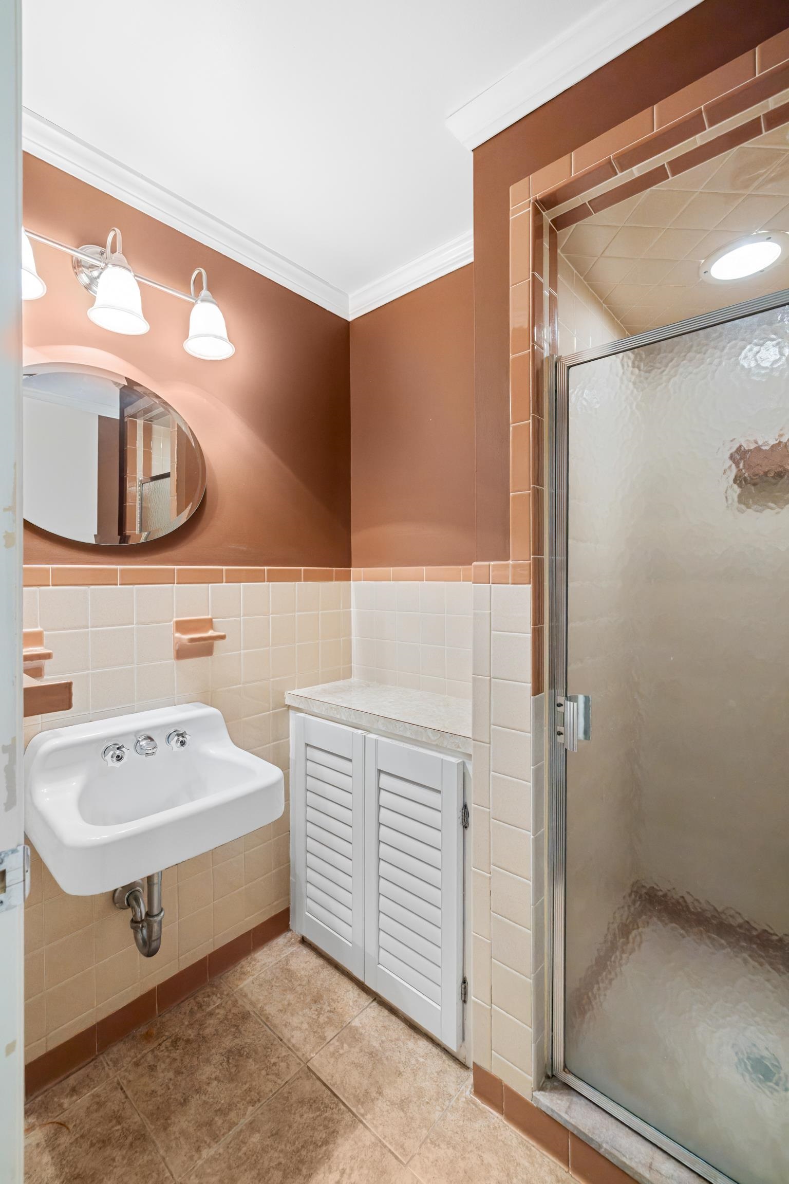 1010 FAIRWAY DR, WAYNESBORO, Virginia 22980, 4 Bedrooms Bedrooms, ,3 BathroomsBathrooms,Residential,1010 FAIRWAY DR,665290 MLS # 665290