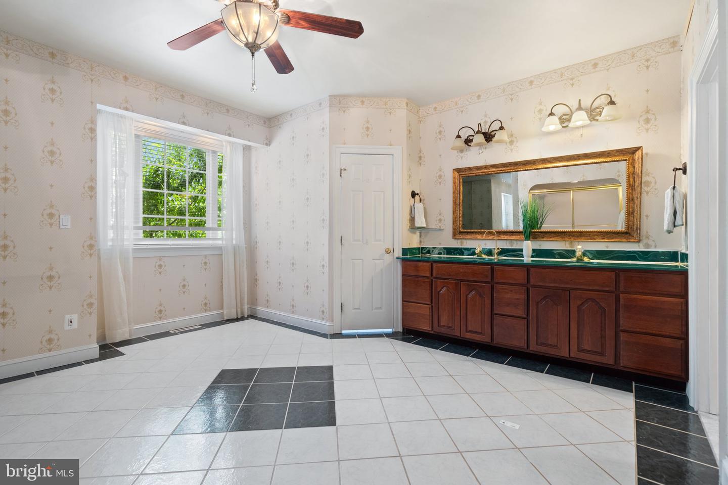 2036 SPOTSWOOD TRAIL, LOCUST GROVE, Virginia 22508, 6 Bedrooms Bedrooms, ,3 BathroomsBathrooms,Residential,For sale,2036 SPOTSWOOD TRAIL,VAOR2009434 MLS # VAOR2009434