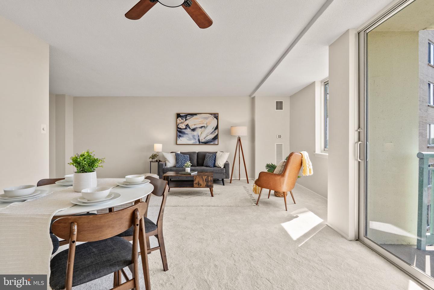 501 SLATERS LN #1016, ALEXANDRIA, Virginia 22314, 1 Bedroom Bedrooms, ,1 BathroomBathrooms,Residential,For sale,501 SLATERS LN #1016,VAAX2044510 MLS # VAAX2044510