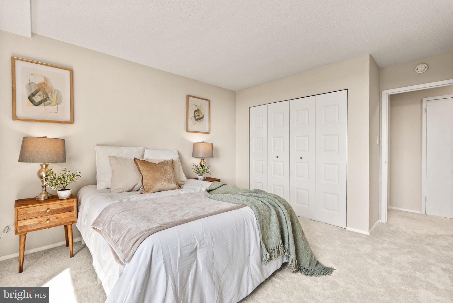 501 SLATERS LN #1016, ALEXANDRIA, Virginia 22314, 1 Bedroom Bedrooms, ,1 BathroomBathrooms,Residential,For sale,501 SLATERS LN #1016,VAAX2044510 MLS # VAAX2044510