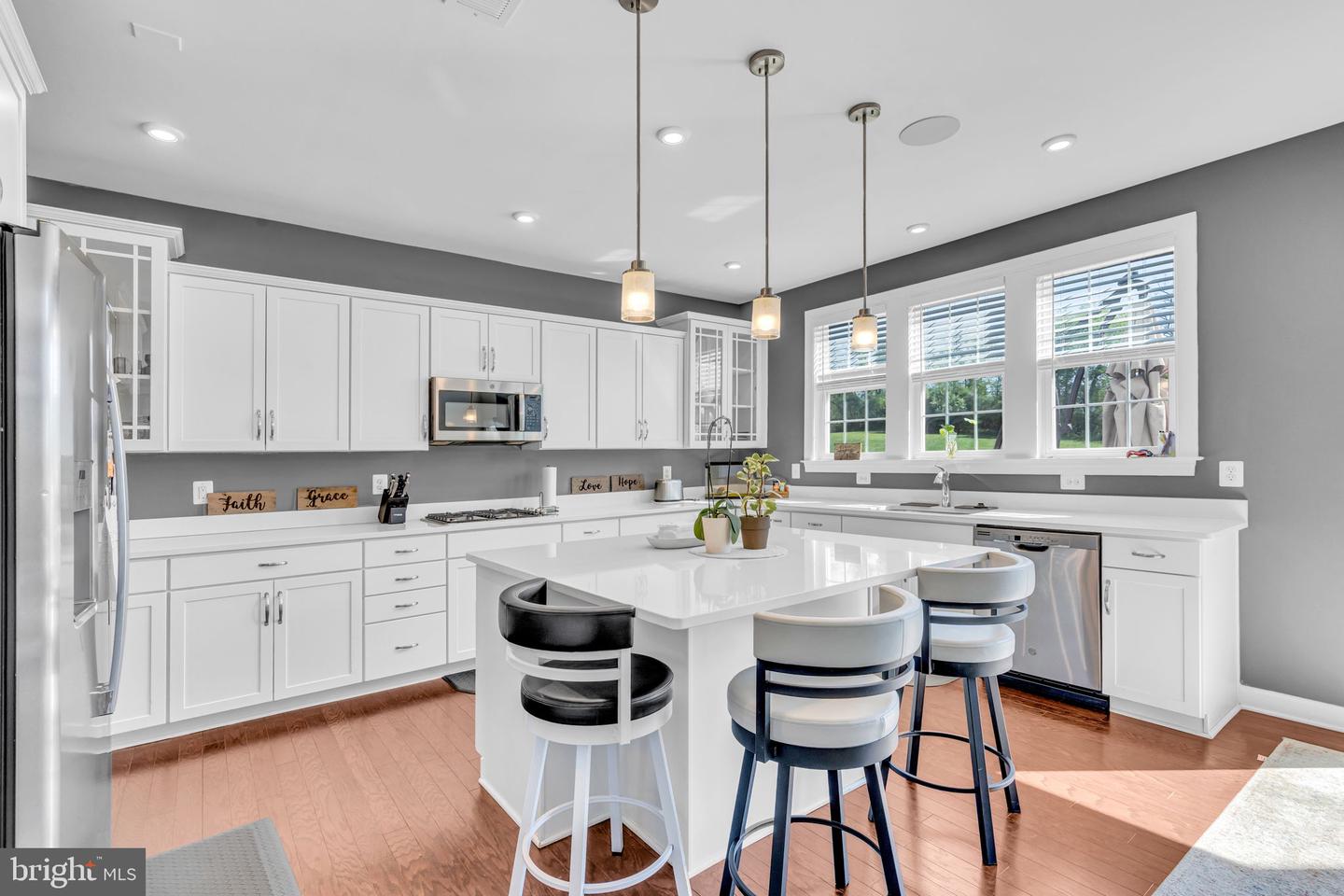 17864 MORNING BIRD PL, PURCELLVILLE, Virginia 20132, 4 Bedrooms Bedrooms, ,4 BathroomsBathrooms,Residential,For sale,17864 MORNING BIRD PL,VALO2097276 MLS # VALO2097276